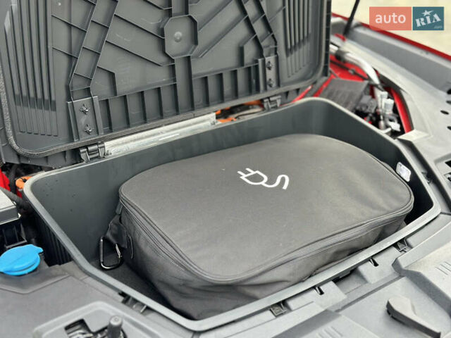 Красный Ауди E-Tron, объемом двигателя 0 л и пробегом 36 тыс. км за 48499 $, фото 98 на Automoto.ua