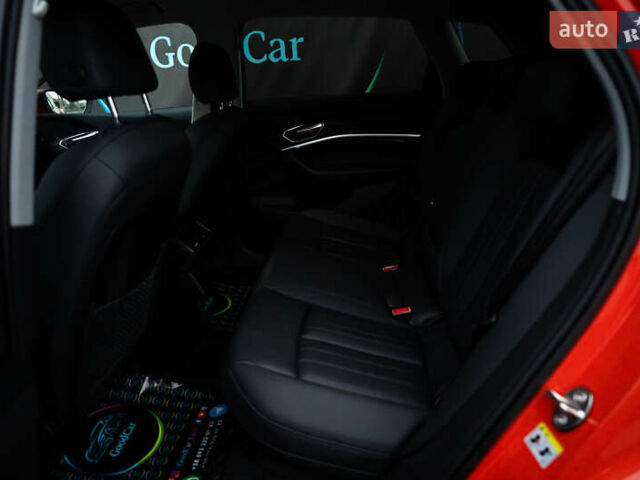 Червоний Ауді E-Tron, об'ємом двигуна 0 л та пробігом 175 тис. км за 28400 $, фото 42 на Automoto.ua