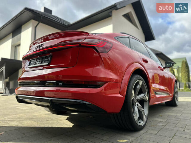 Красный Ауди E-Tron, объемом двигателя 0 л и пробегом 36 тыс. км за 48499 $, фото 5 на Automoto.ua