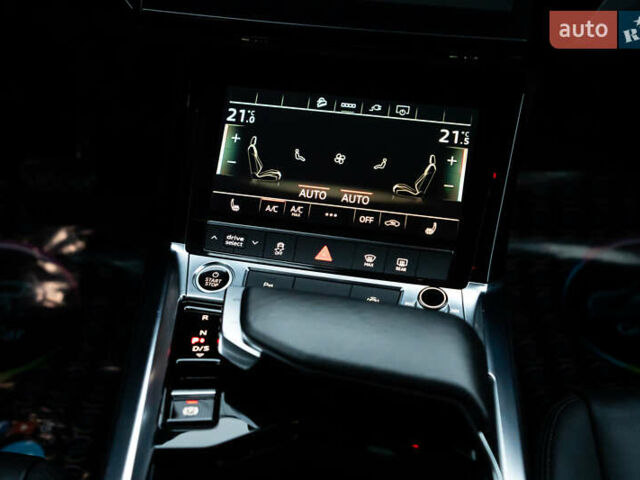 Червоний Ауді E-Tron, об'ємом двигуна 0 л та пробігом 175 тис. км за 28400 $, фото 82 на Automoto.ua