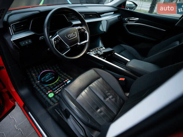 Червоний Ауді E-Tron, об'ємом двигуна 0 л та пробігом 175 тис. км за 28400 $, фото 62 на Automoto.ua