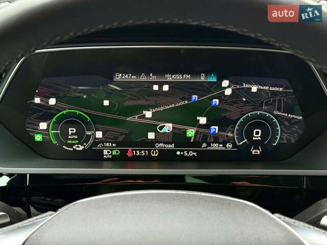 Красный Ауди E-Tron, объемом двигателя 0 л и пробегом 37 тыс. км за 49500 $, фото 90 на Automoto.ua