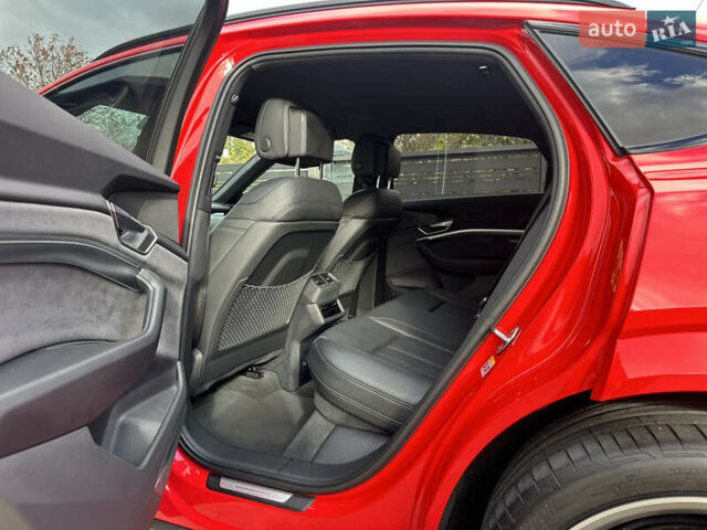 Красный Ауди E-Tron, объемом двигателя 0 л и пробегом 36 тыс. км за 48499 $, фото 76 на Automoto.ua