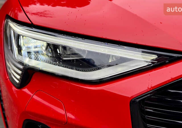 Красный Ауди E-Tron, объемом двигателя 0 л и пробегом 37 тыс. км за 49500 $, фото 98 на Automoto.ua