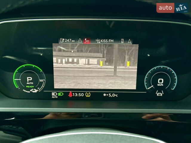 Красный Ауди E-Tron, объемом двигателя 0 л и пробегом 37 тыс. км за 49500 $, фото 88 на Automoto.ua