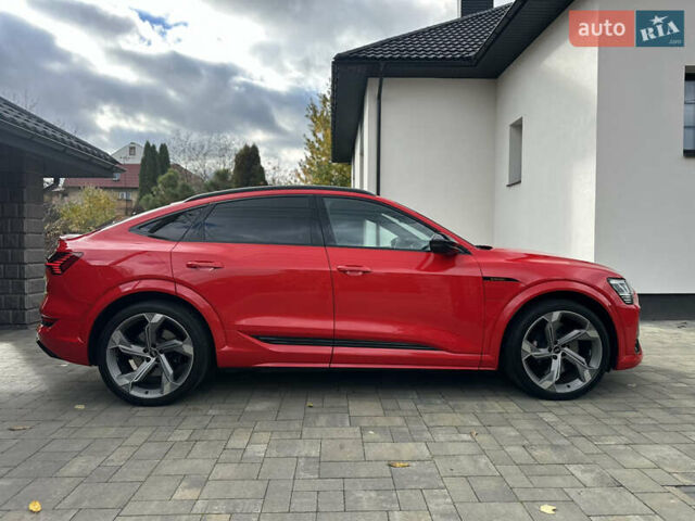 Красный Ауди E-Tron, объемом двигателя 0 л и пробегом 36 тыс. км за 48499 $, фото 3 на Automoto.ua