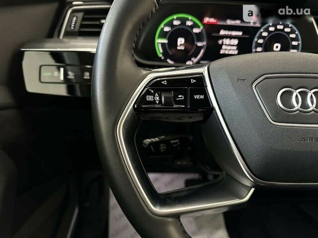 Ауди E-Tron, объемом двигателя 0 л и пробегом 39 тыс. км за 47500 $, фото 15 на Automoto.ua