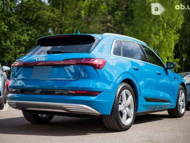 Ауди E-Tron, объемом двигателя 0 л и пробегом 13 тыс. км за 62500 $, фото 6 на Automoto.ua