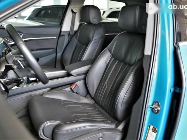 Ауді E-Tron, об'ємом двигуна 0 л та пробігом 25 тис. км за 49500 $, фото 8 на Automoto.ua