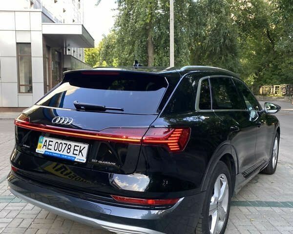 Ауді E-Tron, об'ємом двигуна 0 л та пробігом 31 тис. км за 33900 $, фото 3 на Automoto.ua