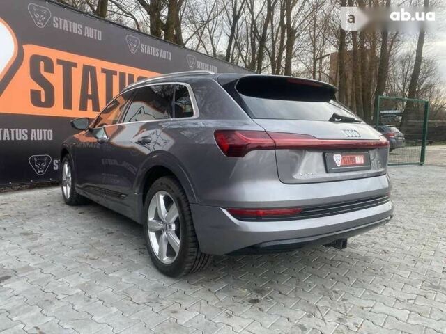 Ауди E-Tron, объемом двигателя 0 л и пробегом 17 тыс. км за 45000 $, фото 7 на Automoto.ua