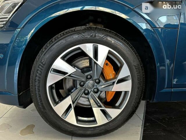 Ауди E-Tron, объемом двигателя 0 л и пробегом 39 тыс. км за 47500 $, фото 6 на Automoto.ua