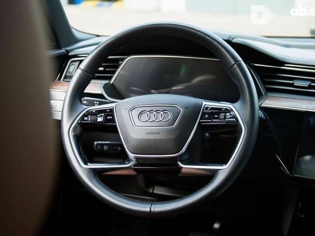 Ауди E-Tron, объемом двигателя 0 л и пробегом 13 тыс. км за 62500 $, фото 16 на Automoto.ua