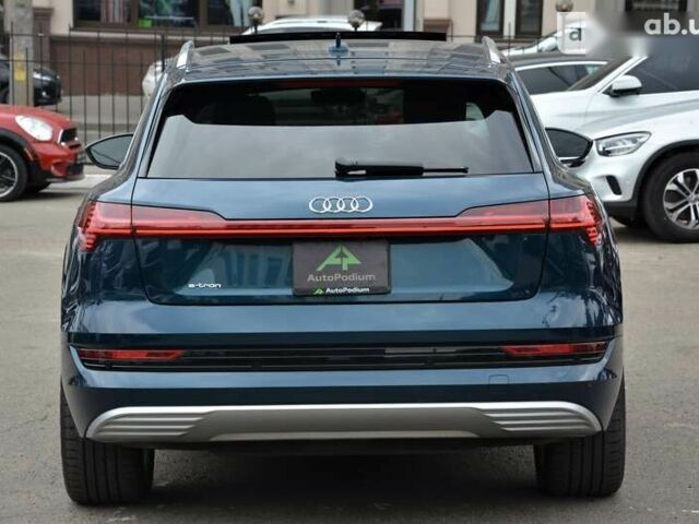 Ауди E-Tron, объемом двигателя 0 л и пробегом 48 тыс. км за 55900 $, фото 12 на Automoto.ua