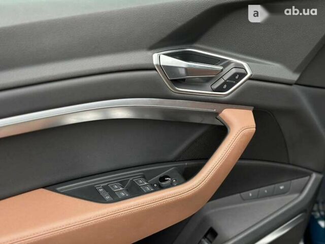 Ауди E-Tron, объемом двигателя 0 л и пробегом 48 тыс. км за 55900 $, фото 21 на Automoto.ua
