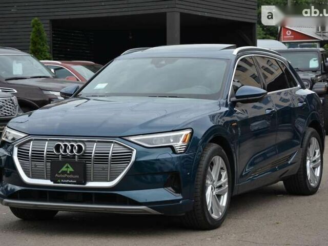 Ауди E-Tron, объемом двигателя 0 л и пробегом 48 тыс. км за 55900 $, фото 5 на Automoto.ua