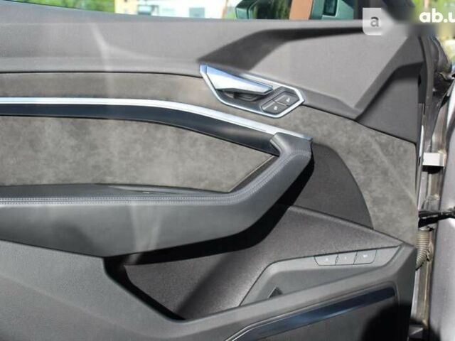 Ауди E-Tron, объемом двигателя 0 л и пробегом 54 тыс. км за 38000 $, фото 20 на Automoto.ua