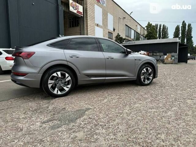 Ауді E-Tron, об'ємом двигуна 0 л та пробігом 5 тис. км за 65000 $, фото 13 на Automoto.ua