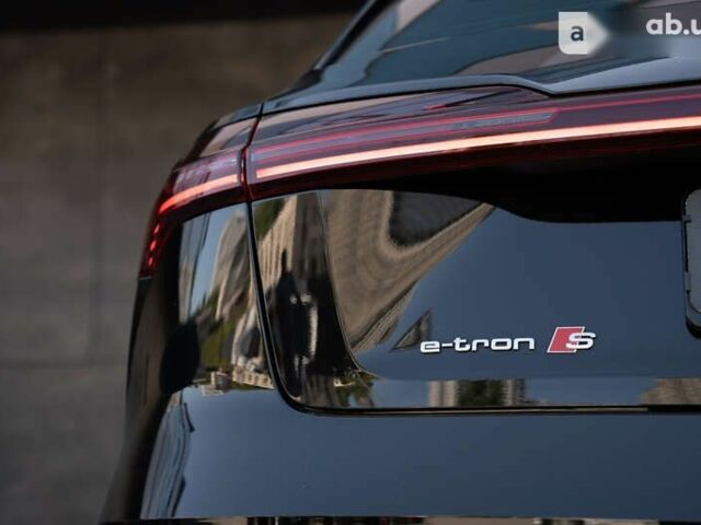 Ауді E-Tron, об'ємом двигуна 0 л та пробігом 4 тис. км за 65000 $, фото 7 на Automoto.ua