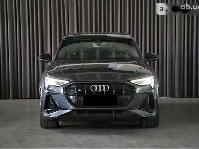 Ауди E-Tron, объемом двигателя 0 л и пробегом 42 тыс. км за 89000 $, фото 1 на Automoto.ua