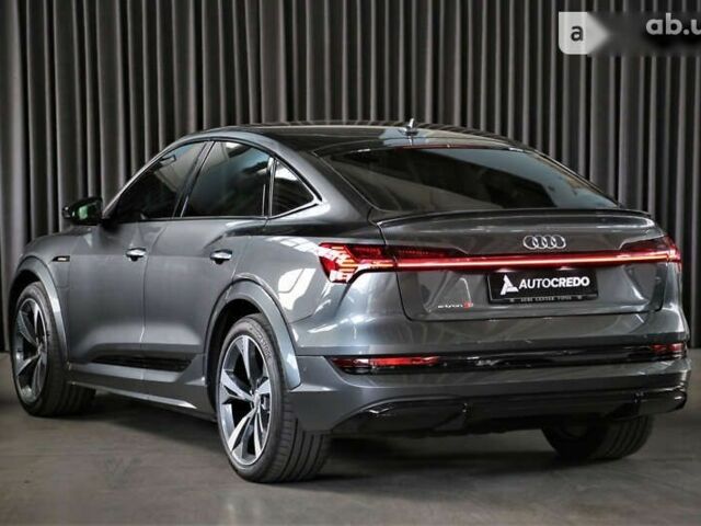 Ауди E-Tron, объемом двигателя 0 л и пробегом 42 тыс. км за 89000 $, фото 4 на Automoto.ua
