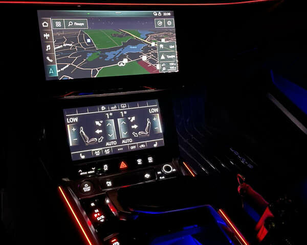 Ауди E-Tron, объемом двигателя 0 л и пробегом 111 тыс. км за 33999 $, фото 5 на Automoto.ua