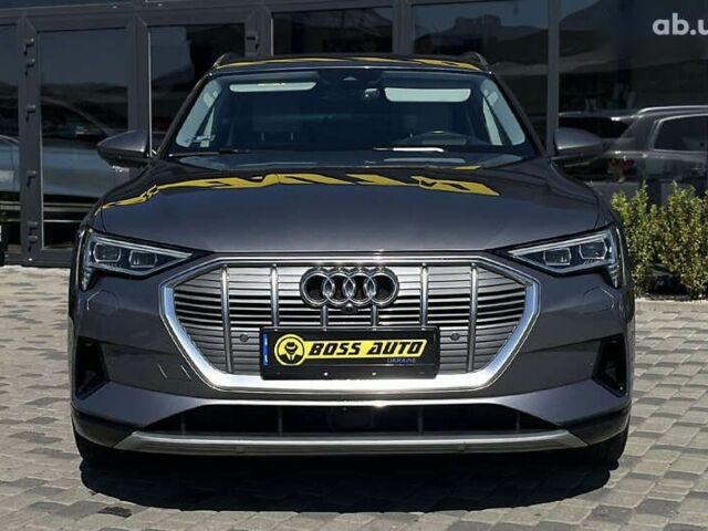 Ауди E-Tron, объемом двигателя 0 л и пробегом 165 тыс. км за 29800 $, фото 1 на Automoto.ua