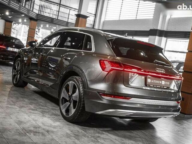 Ауді E-Tron, об'ємом двигуна 0 л та пробігом 61 тис. км за 39900 $, фото 14 на Automoto.ua