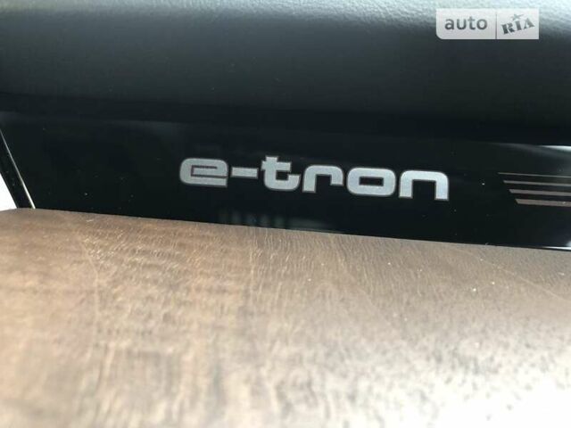 Ауді E-Tron, об'ємом двигуна 0 л та пробігом 23 тис. км за 41900 $, фото 34 на Automoto.ua