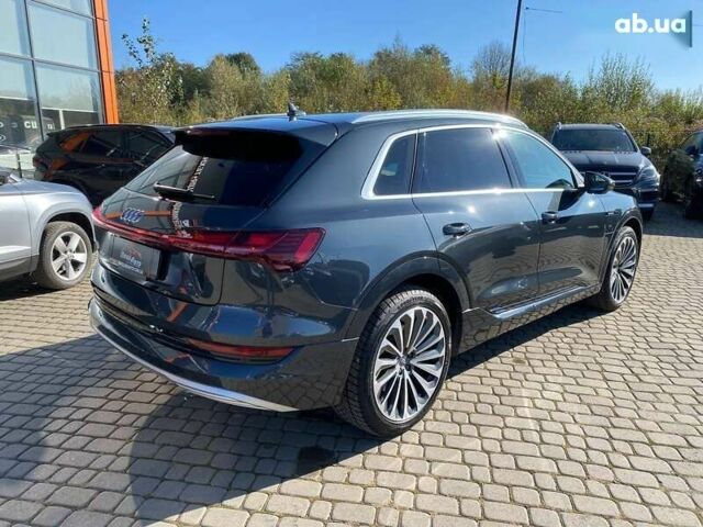 Ауди E-Tron, объемом двигателя 0 л и пробегом 66 тыс. км за 32900 $, фото 6 на Automoto.ua