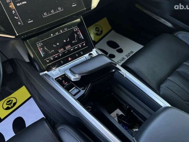 Ауди E-Tron, объемом двигателя 0 л и пробегом 64 тыс. км за 33990 $, фото 23 на Automoto.ua