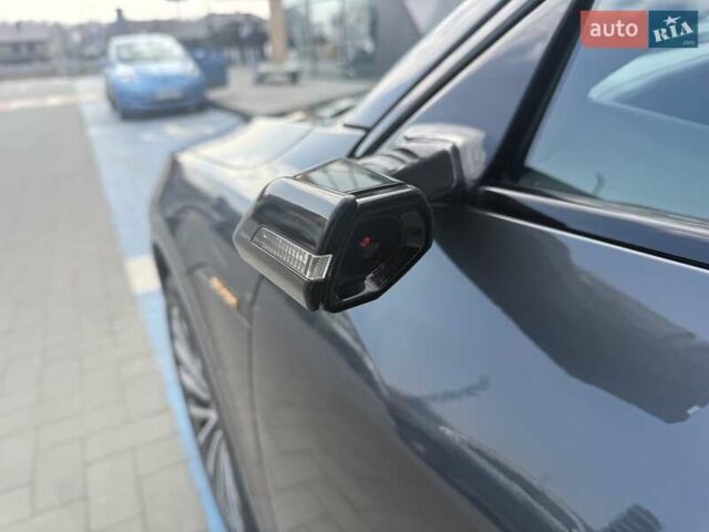 Ауди E-Tron, объемом двигателя 0 л и пробегом 106 тыс. км за 29900 $, фото 16 на Automoto.ua