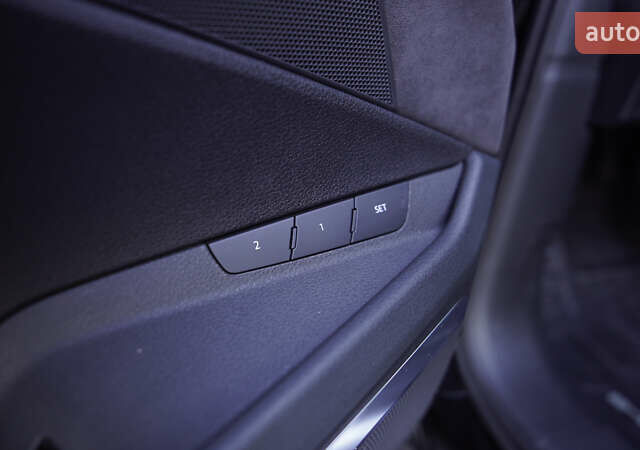 Ауди E-Tron, объемом двигателя 0 л и пробегом 64 тыс. км за 31800 $, фото 16 на Automoto.ua