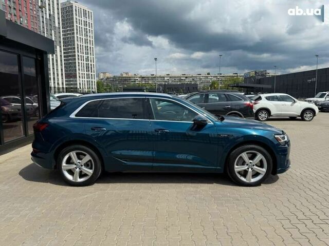 Ауди E-Tron, объемом двигателя 0 л и пробегом 80 тыс. км за 27500 $, фото 6 на Automoto.ua