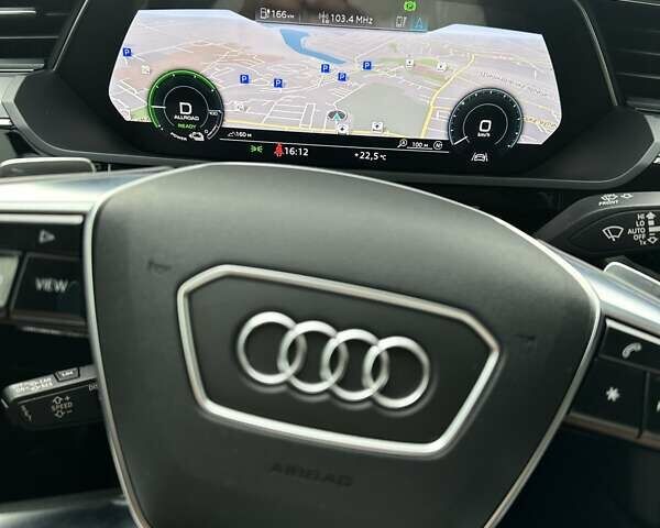 Ауди E-Tron, объемом двигателя 0 л и пробегом 110 тыс. км за 35999 $, фото 14 на Automoto.ua