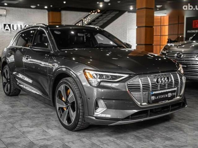 Ауді E-Tron, об'ємом двигуна 0 л та пробігом 61 тис. км за 39900 $, фото 1 на Automoto.ua