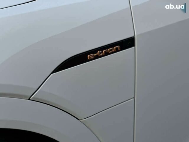 Ауді E-Tron, об'ємом двигуна 0 л та пробігом 74 тис. км за 38990 $, фото 11 на Automoto.ua