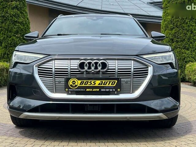 Ауди E-Tron, объемом двигателя 0 л и пробегом 94 тыс. км за 30590 $, фото 1 на Automoto.ua