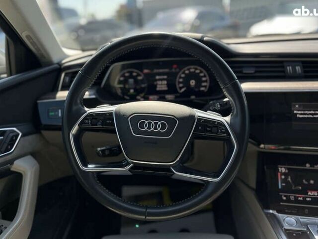 Ауді E-Tron, об'ємом двигуна 0 л та пробігом 170 тис. км за 29800 $, фото 10 на Automoto.ua