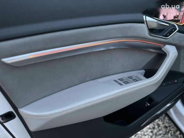 Ауді E-Tron, об'ємом двигуна 0 л та пробігом 74 тис. км за 38990 $, фото 24 на Automoto.ua