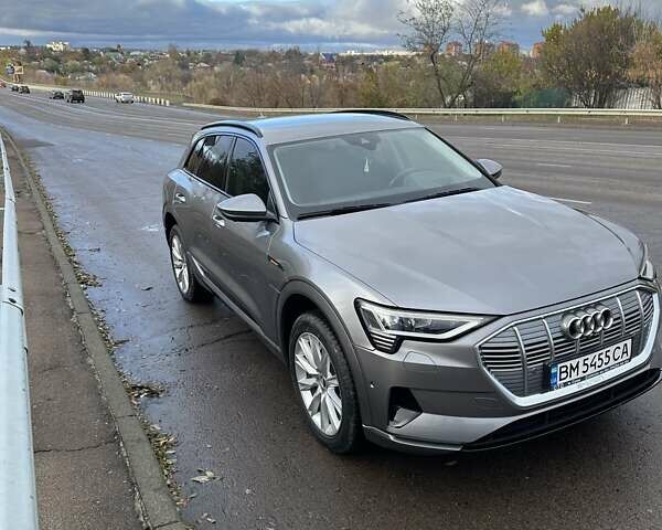 Ауди E-Tron, объемом двигателя 0 л и пробегом 110 тыс. км за 35999 $, фото 5 на Automoto.ua
