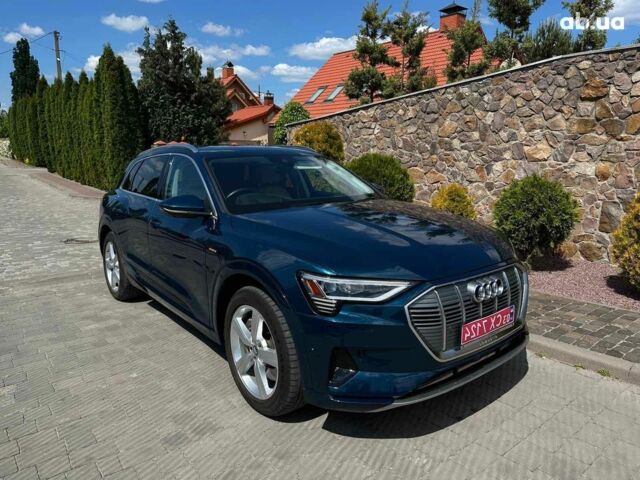 Ауди E-Tron, объемом двигателя 0 л и пробегом 55 тыс. км за 32500 $, фото 2 на Automoto.ua