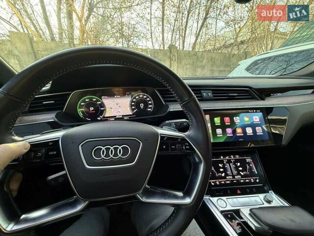 Ауді E-Tron, об'ємом двигуна 0 л та пробігом 42 тис. км за 30500 $, фото 8 на Automoto.ua