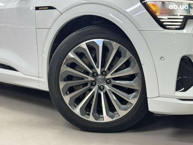 Ауди E-Tron, объемом двигателя 0 л и пробегом 36 тыс. км за 35000 $, фото 21 на Automoto.ua