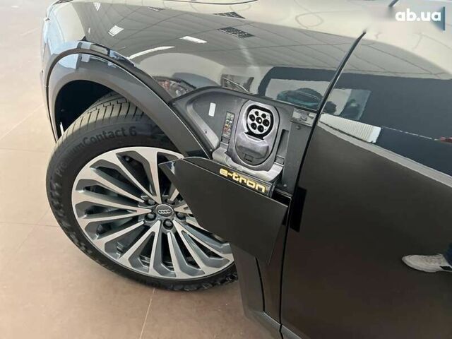 Ауді E-Tron, об'ємом двигуна 0 л та пробігом 107 тис. км за 30900 $, фото 12 на Automoto.ua