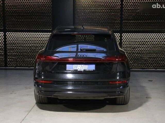Ауди E-Tron, объемом двигателя 0 л и пробегом 138 тыс. км за 26900 $, фото 4 на Automoto.ua