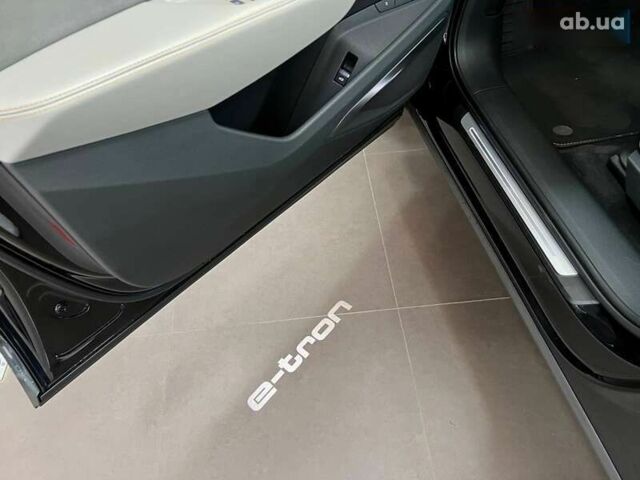 Ауді E-Tron, об'ємом двигуна 0 л та пробігом 107 тис. км за 30900 $, фото 14 на Automoto.ua