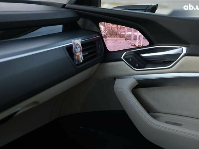 Ауди E-Tron, объемом двигателя 0 л и пробегом 138 тыс. км за 26900 $, фото 11 на Automoto.ua