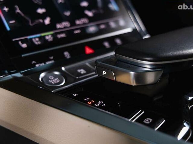 Ауди E-Tron, объемом двигателя 0 л и пробегом 133 тыс. км за 28200 $, фото 29 на Automoto.ua