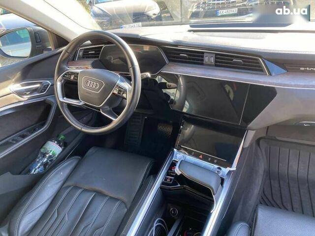 Ауди E-Tron, объемом двигателя 0 л и пробегом 66 тыс. км за 32900 $, фото 9 на Automoto.ua